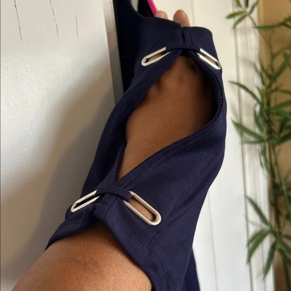 Cable & Gauge Midnight Peek a Boo Top NWOT - Picture 2 of 5